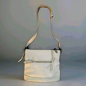 Coach Vintage Legacy Slim Cream Soho Leather  Hobo / Shoulder Bag 1414